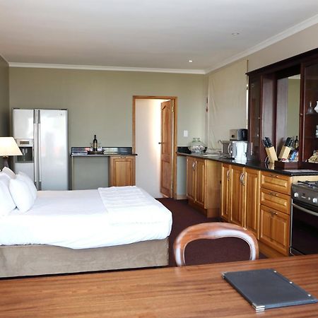 Kingston Place Guesthouse Дърбан Екстериор снимка