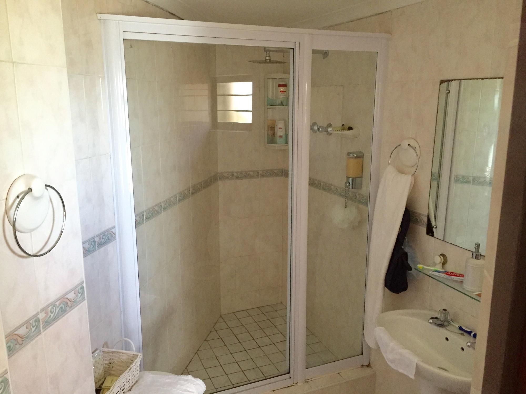 Kingston Place Guesthouse Дърбан Екстериор снимка