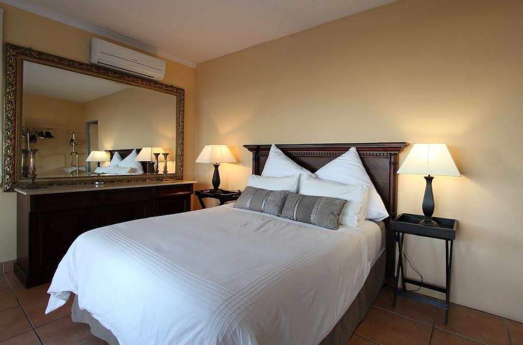 Kingston Place Guesthouse Дърбан Екстериор снимка