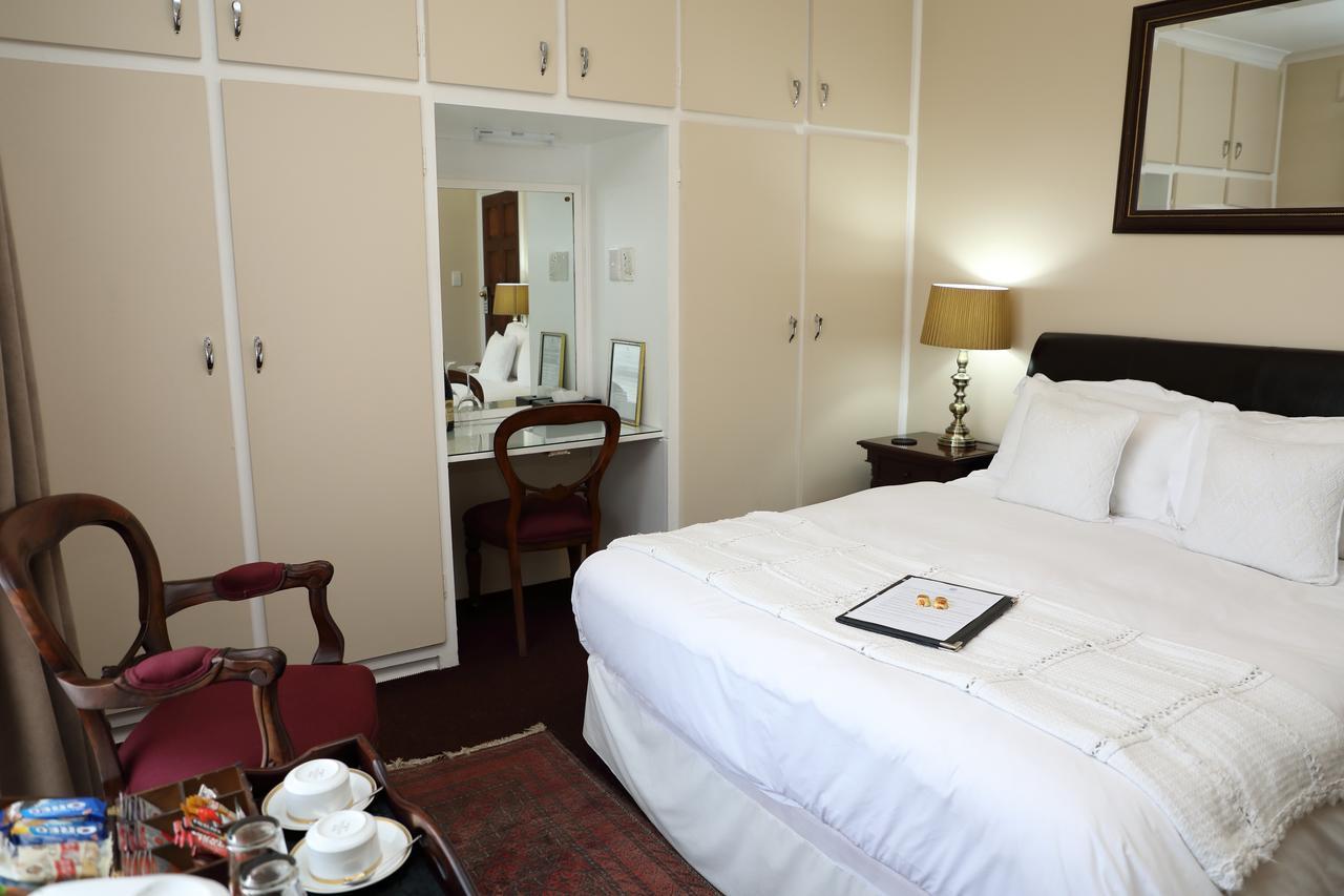 Kingston Place Guesthouse Дърбан Екстериор снимка