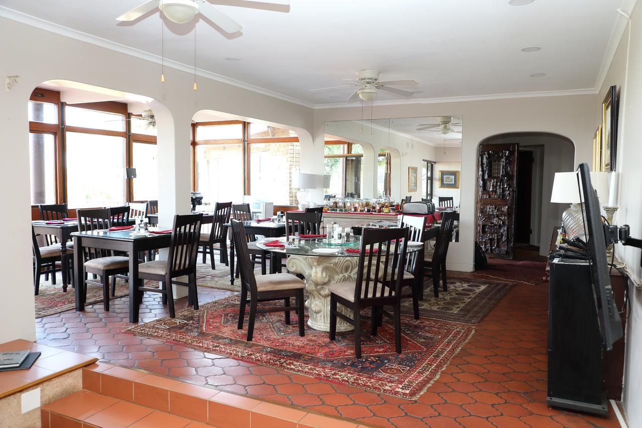 Kingston Place Guesthouse Дърбан Екстериор снимка