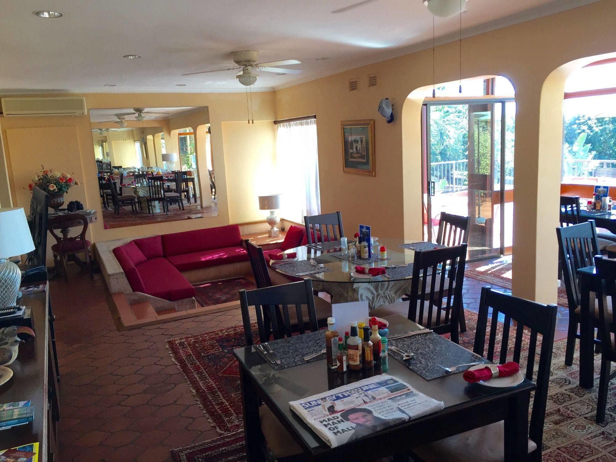 Kingston Place Guesthouse Дърбан Екстериор снимка